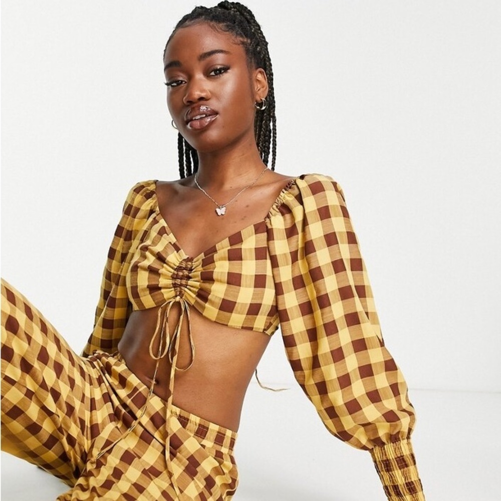 ASOS Checkered V-Neck Crop Top - Mustard and Chocolate - Picture 2 of 4